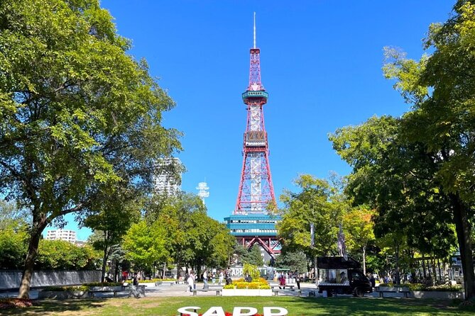 1 Day Tour to Hill of the Buddha, Sapporo and Sake - Sake tasting at Yata Sake Stand Bar