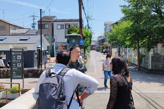 Japanese Sake Breweries Tour in Fushimi Kyoto - Comparing sake at ABURACYO