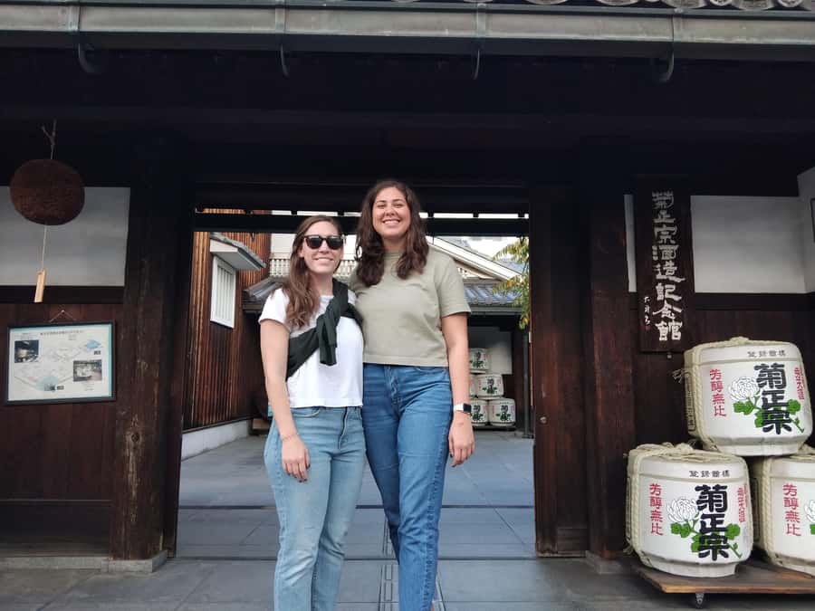 Kobe: 3-Hour Sake Breweries Tour with Special Tasting - The first brewery: seeing tradition in practice