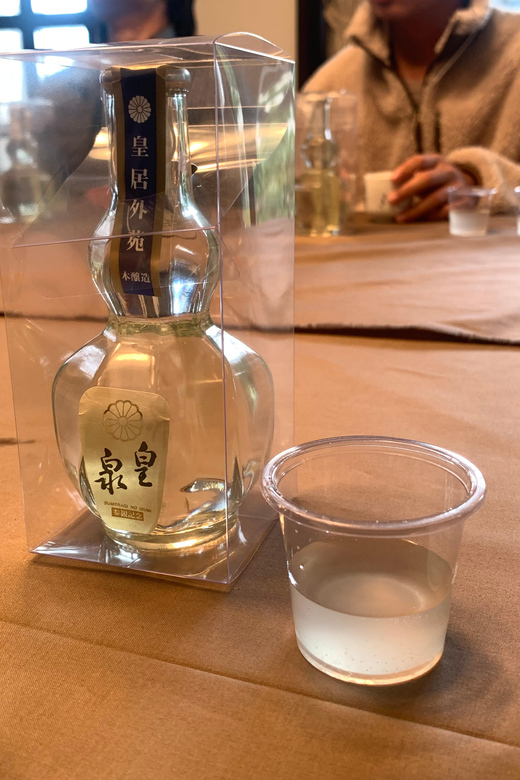 Kobe: Sake Brewery Tour with Tasting and Kobe Beef Bites - Starting in Kobe: two meeting-point choices