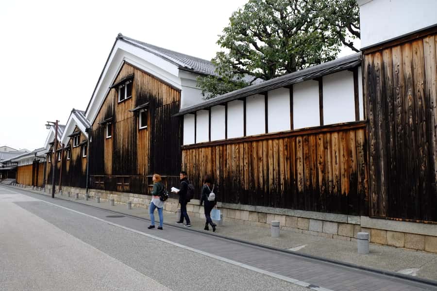 Kyoto: Beyond the Insider Sake Tasting Experience - The private room is part of the value