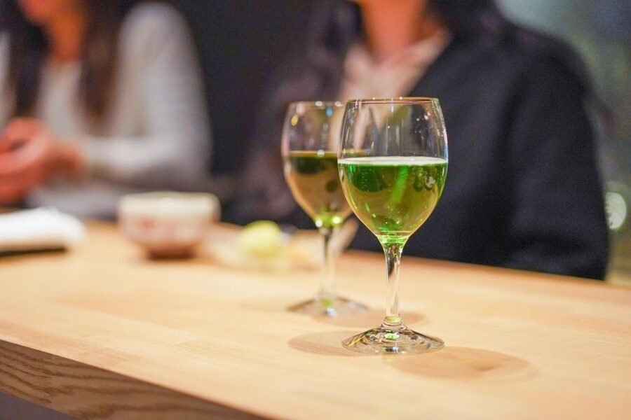Kyoto: Foodie Night Tour in Gion with 9 dishes + 6 Sake - Key points to know before booking