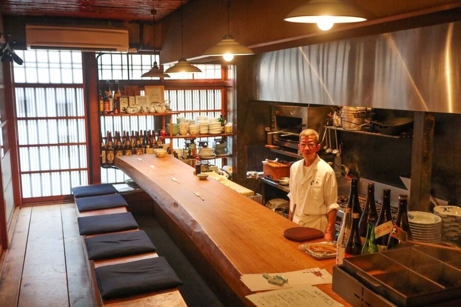 Kyoto: Foodie Night Tour in Gion with 9 dishes + 6 Sake - What the nine dishes really mean