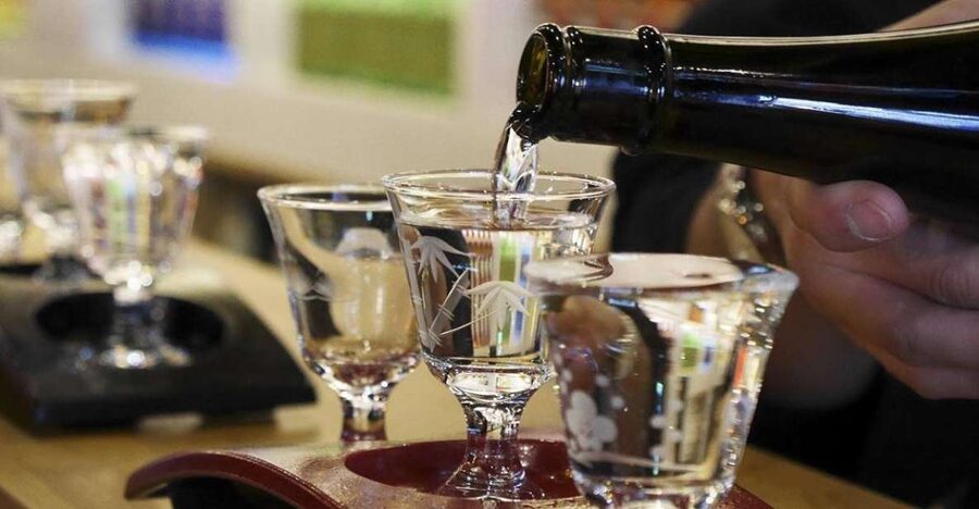 Kyoto Sake Brewery Tour - Sake tasting, from crisp to aromatic