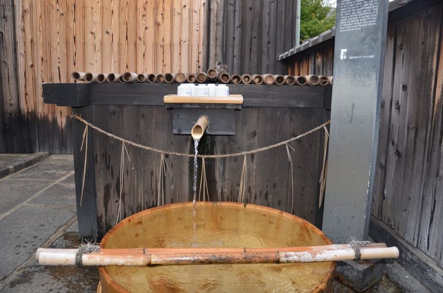 Kyoto Sake Brewery Tour - Lunch is more than a break