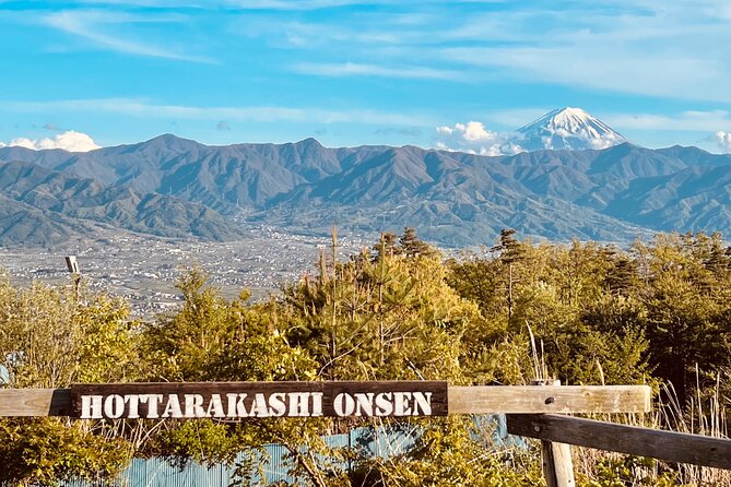 Mt FUJI - Panoramic Tour w/ Hoto Lunch, JP Sake & Onsen tatto OK! - Local Bread, Sake, and a Sweet Finish
