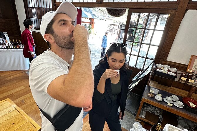 Nagano Sake Tasting Walking Tour - Zenkoji Temple in a 30-minute visit