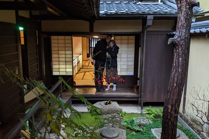 Nara - Craft Beer, Sake & Food Walking Tour - Naramachi Koshi-no-Ie and an Edo-Period Townhouse