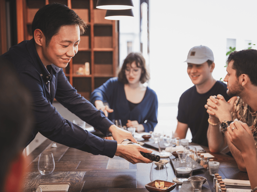 Sake Tasting Omakase Experience by Certified Sommeliers - Four courses that give the tasting a clear shape