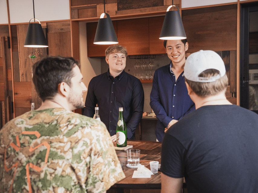Sake Tasting Omakase Experience by Certified Sommeliers - Small bites that make the tasting easier to enjoy