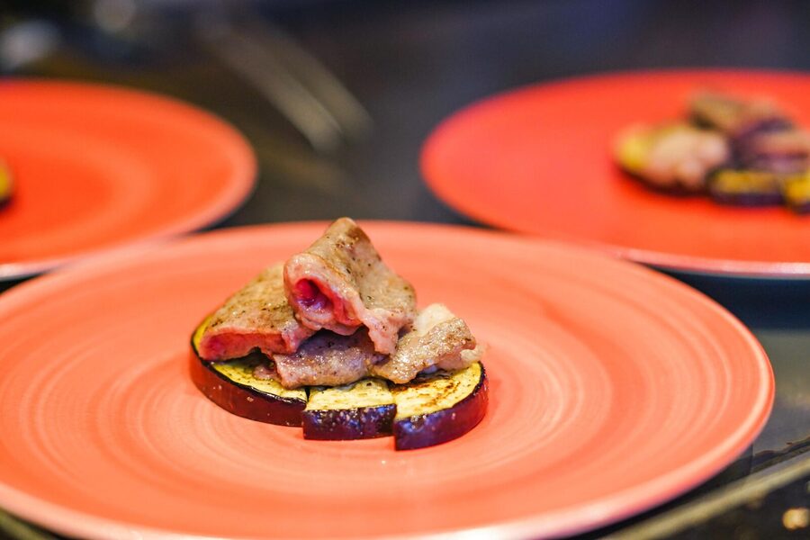 Wagyu Beef & Sake Pairing Foodie Tour in Tokyo - Ending with dessert or a drink at a local café