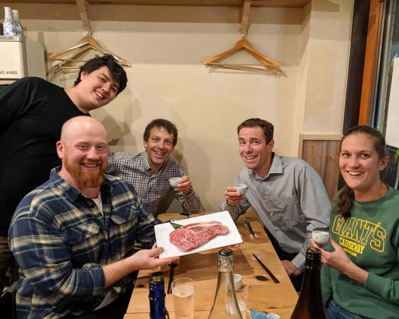 Wagyu & Sake 8 Course Tasting Dinner in Shinjuku - Key points at a glance